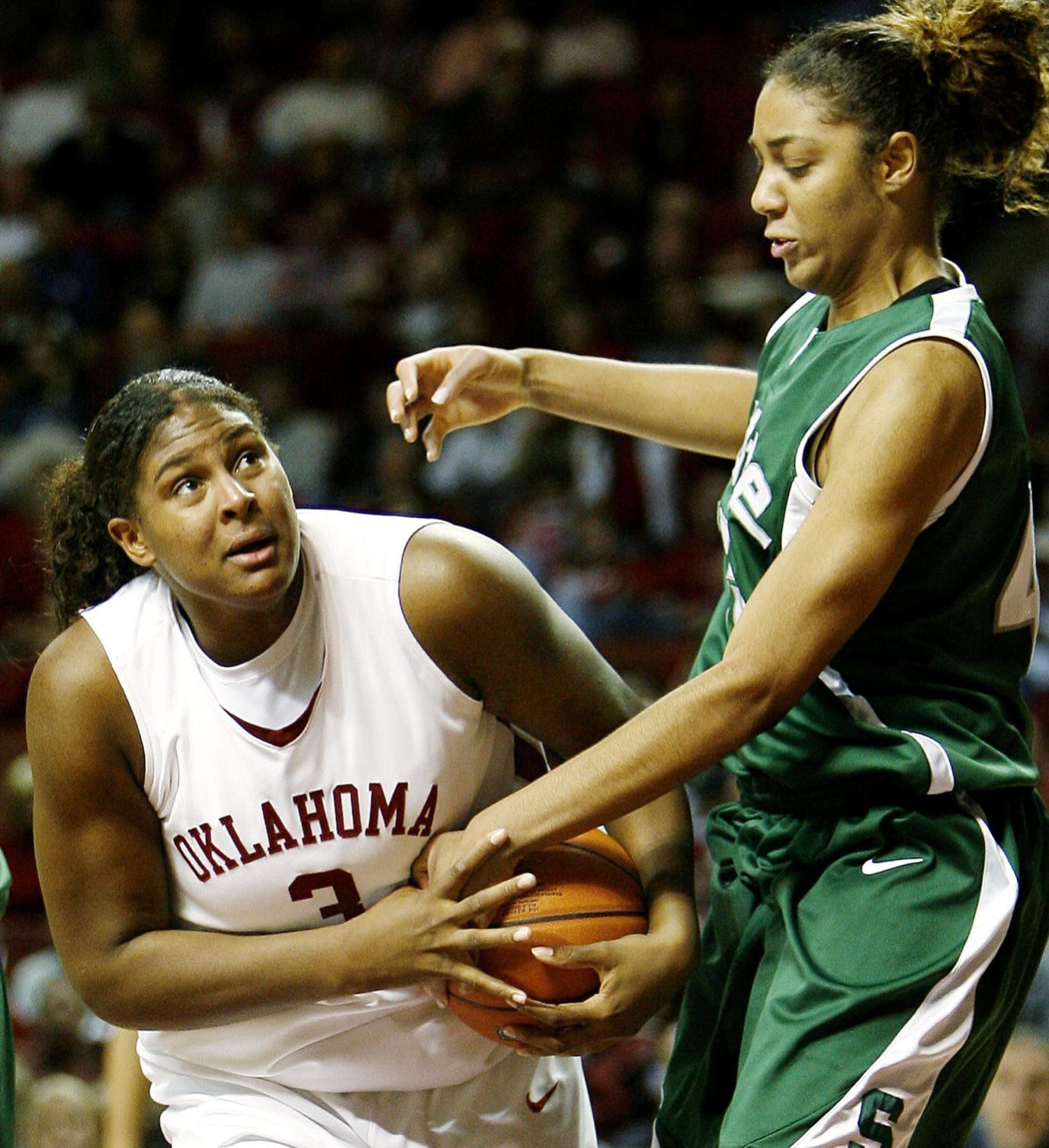 Courtney Paris returning to OU